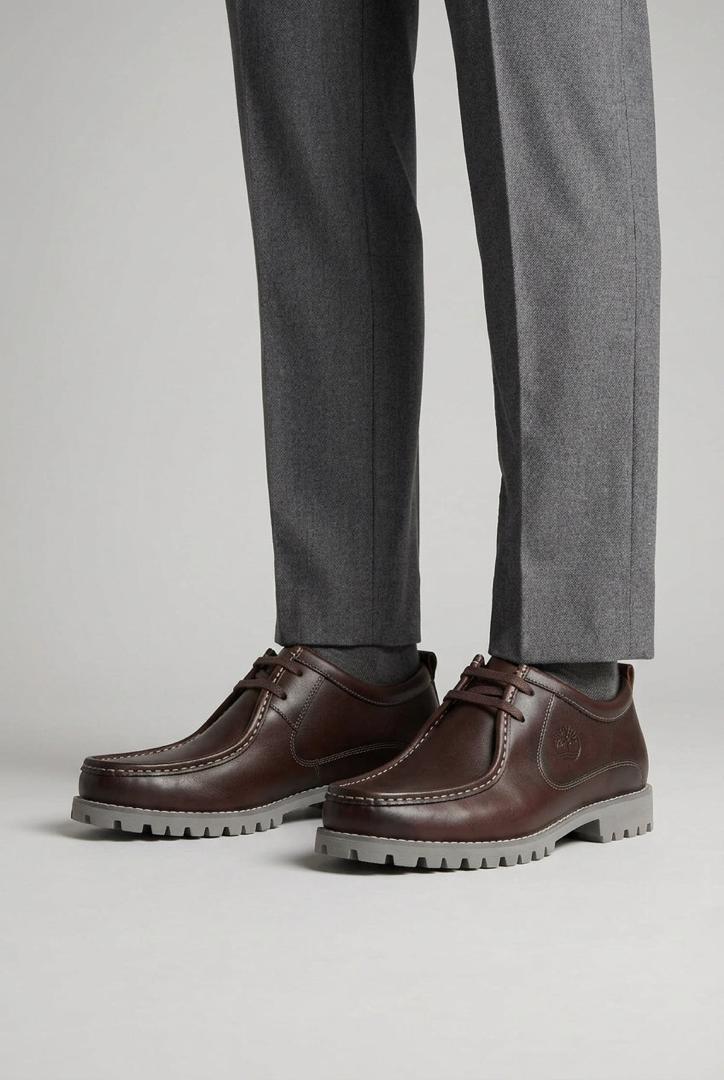 Brown leather low-top moc-toe casual shoes