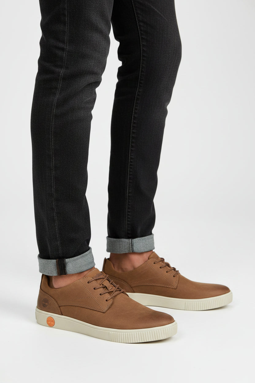 Brown leather Timberland smart casual low-top shoes
