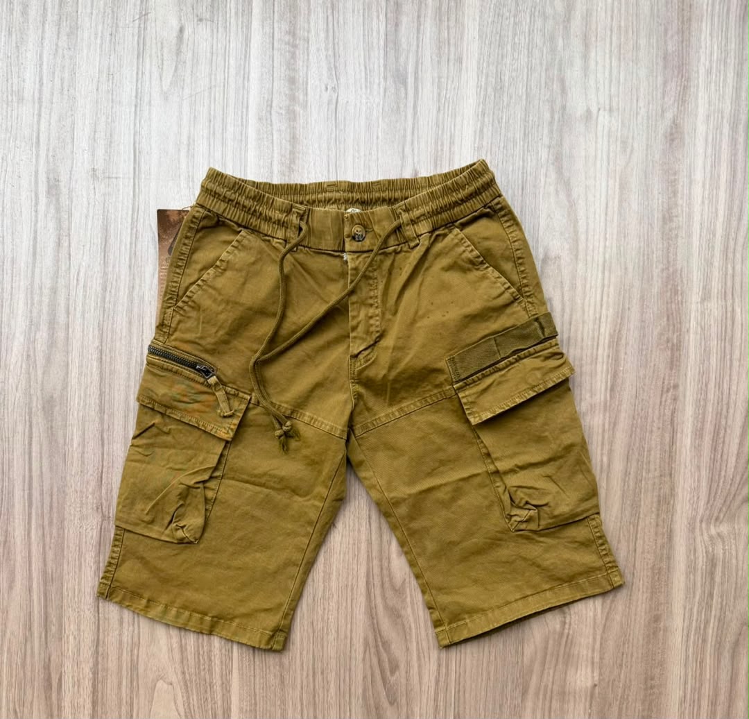 Abercrombie & Fitch olive green multi-pocket utility cargo short