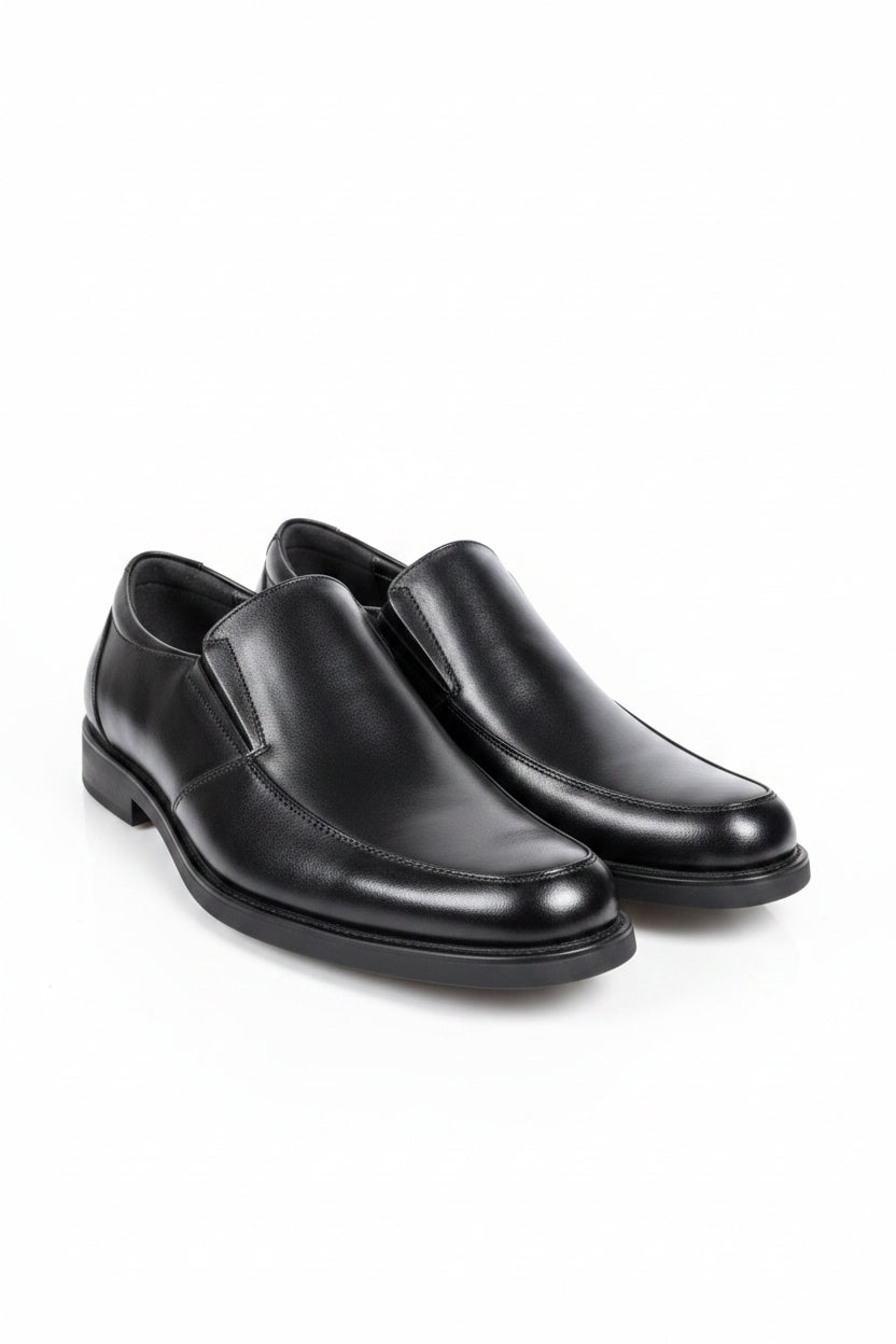 Clarks Men's Gentle Leather Slip-On Dress Shoe,