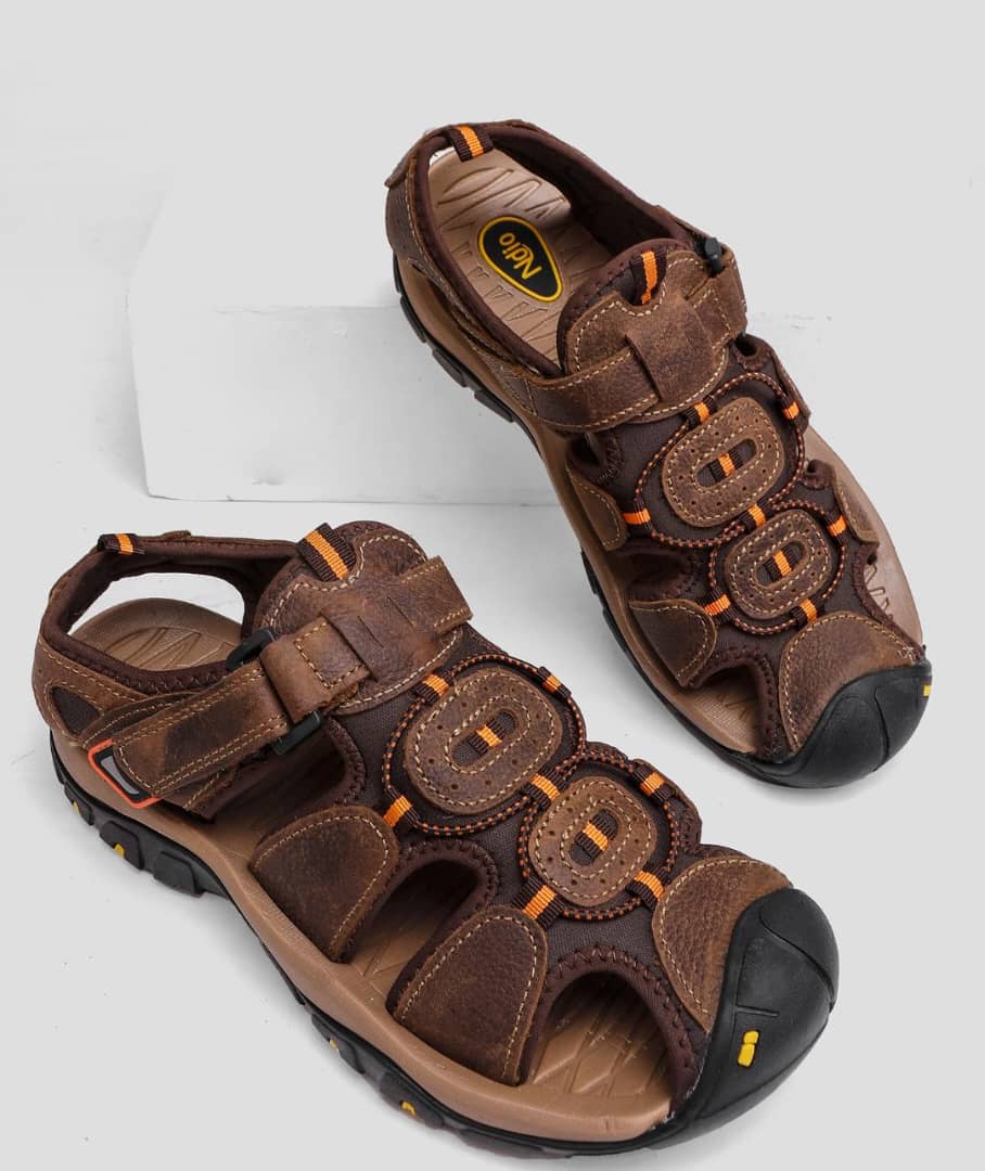 Brown leather men's outdoor hiking sandals