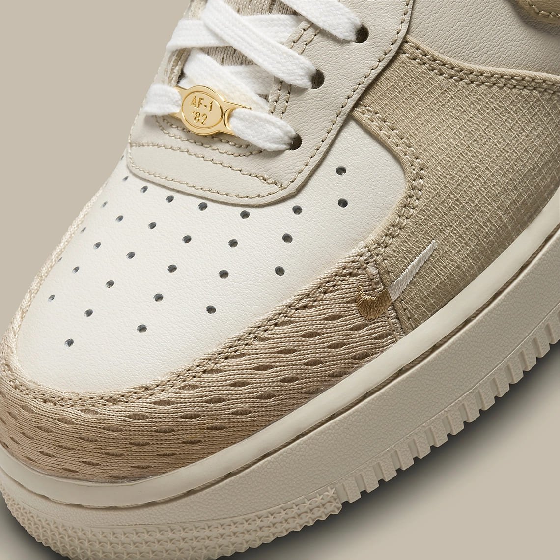 Nike Air Force 1 '07 LX "Tan Bling" sneakers
