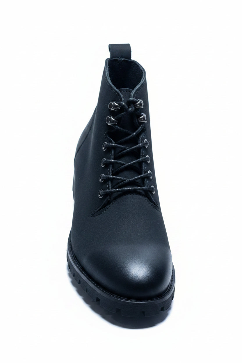 Black leather casual ankle boot