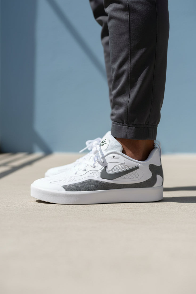 Nike Thunder*
