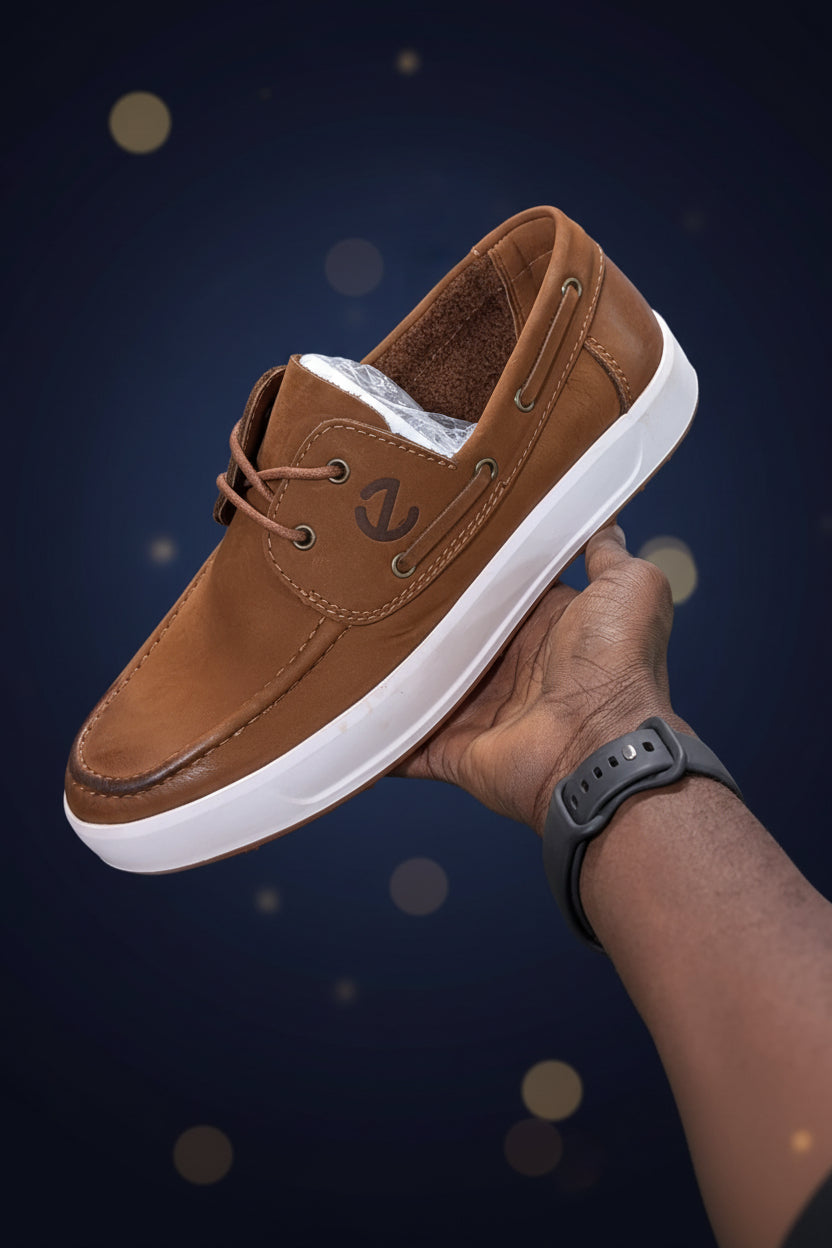 Casual leather boat shoe