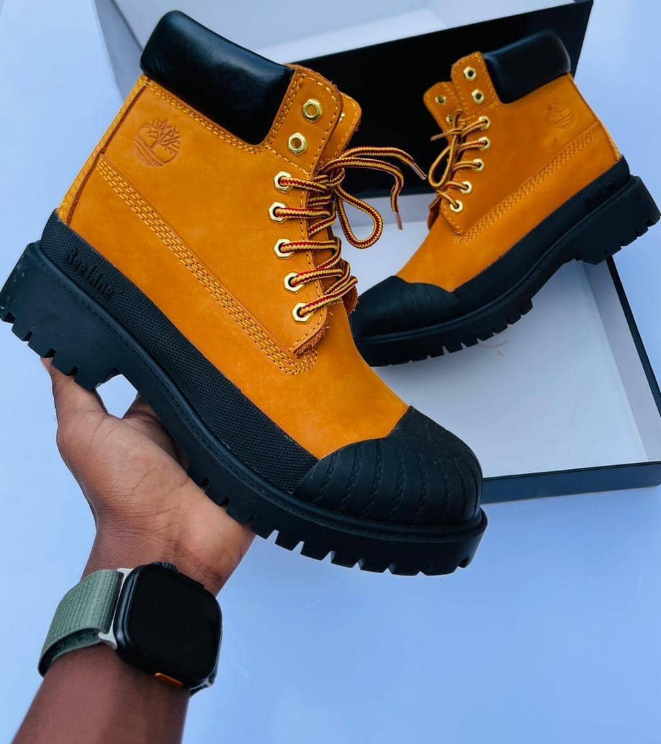 Wheat and black Bee Line x Timberland boots