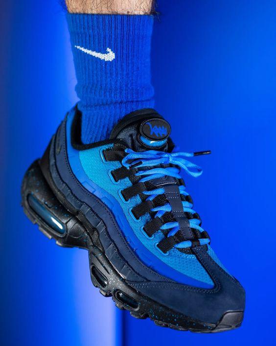 Stash x Nike Air Max 95 "Black and Harbour Blue