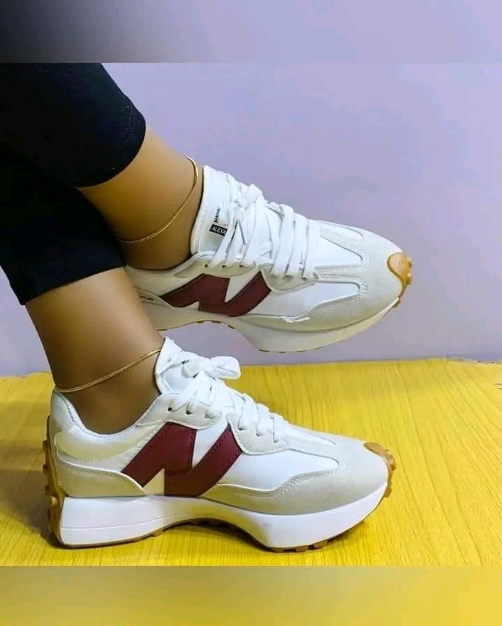 New Balance 327 sneakers