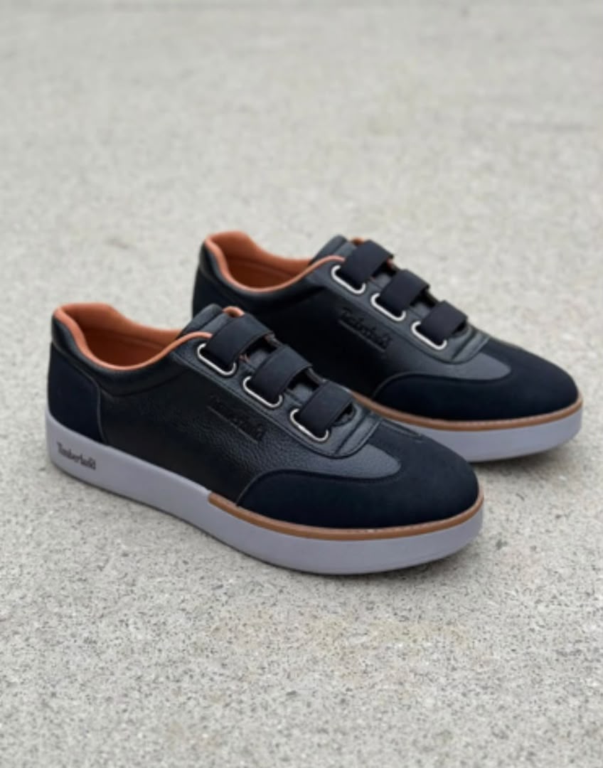 Black and navy-blue Timberland casual sneakers