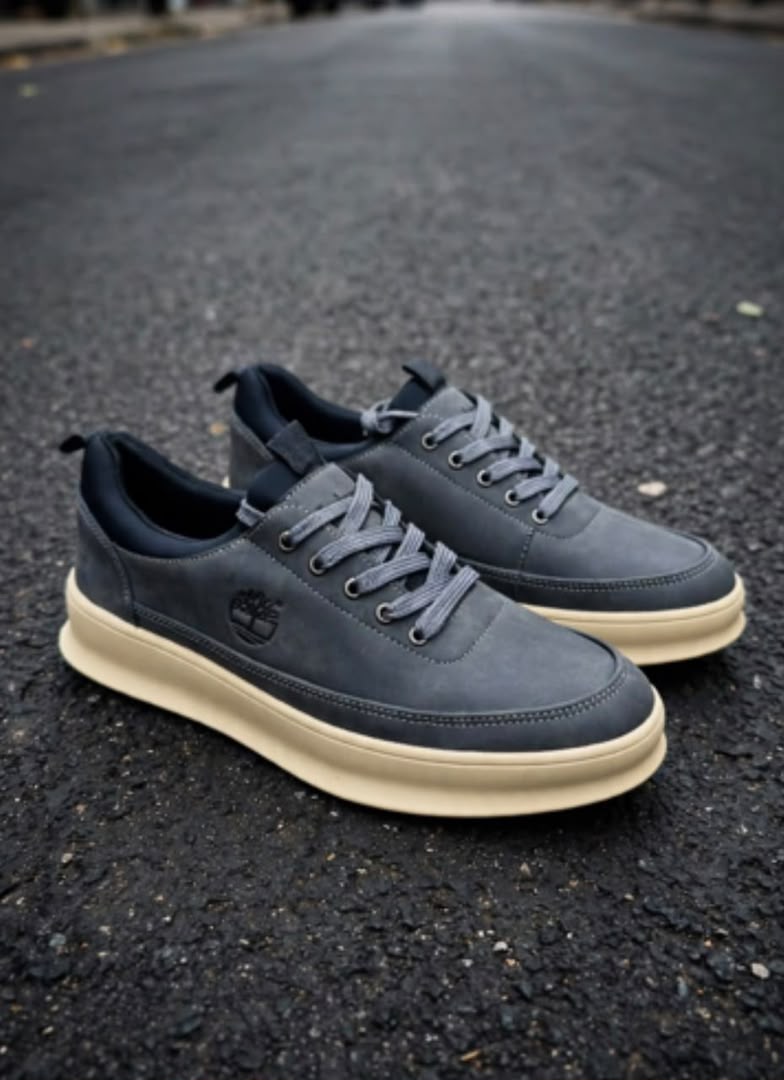 Slate grey low-top casual leather sneakers