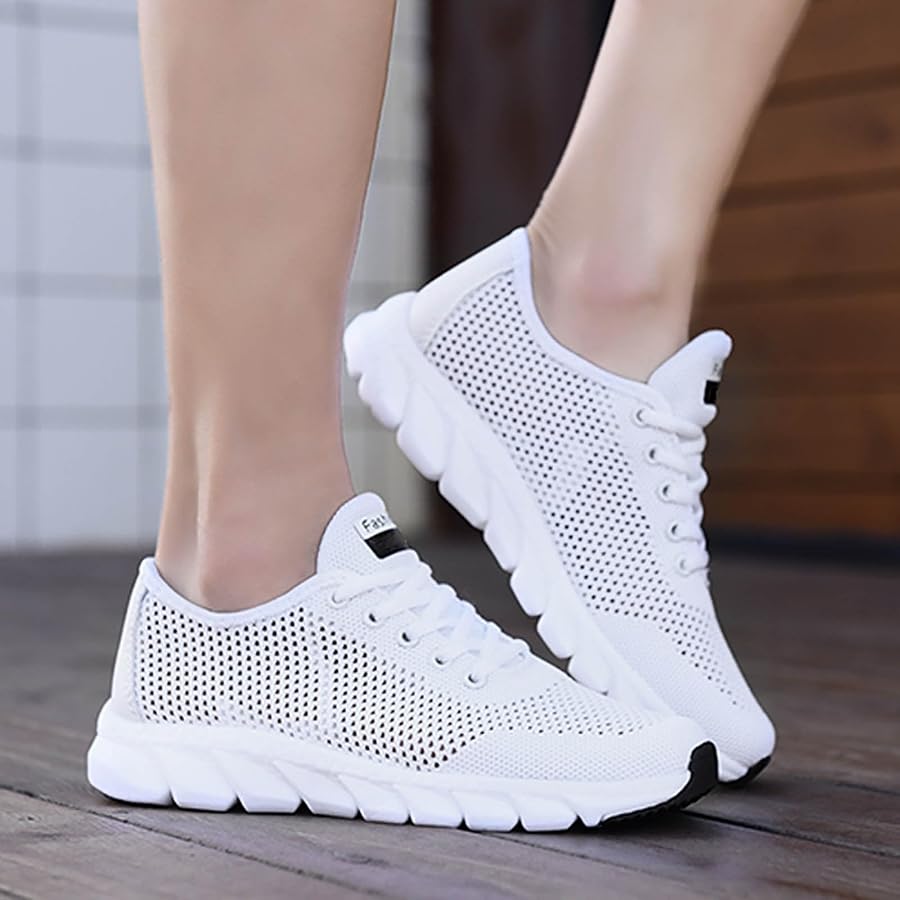 Women's breathable mesh sneakers