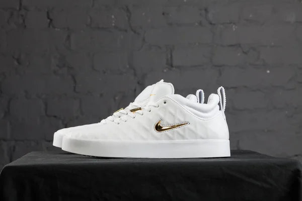 Nike Tiempo Vetta '17 sneakers