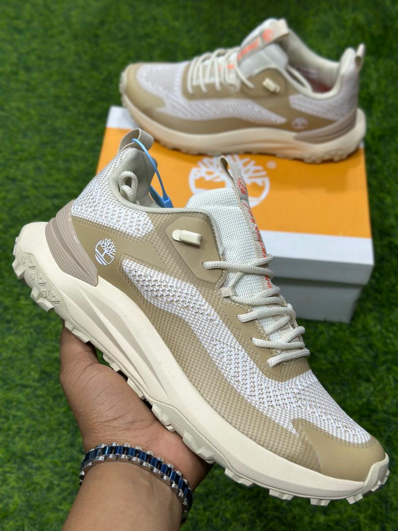 Beige and white Timberland Motion Access Low Lace Sneakers