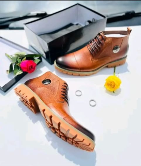 Brown leather men's ankle boots