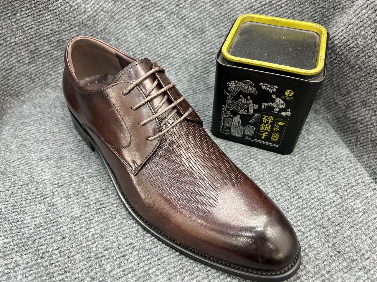 Brown leather derby dress shoes