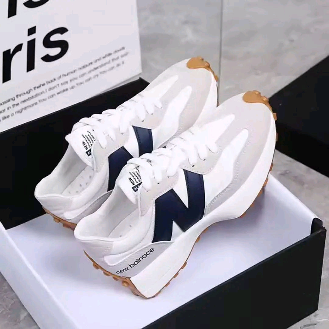 New Balance 327 sneakers